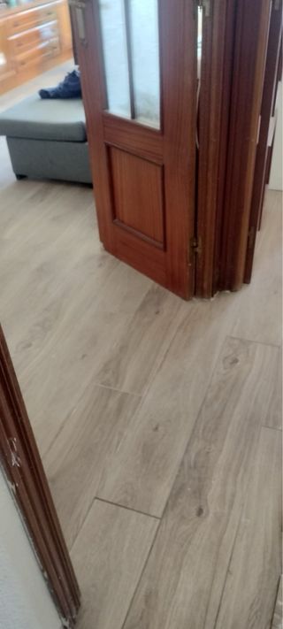 Plaqueta Porcelanica  20x120cm 72m2

14€/M2