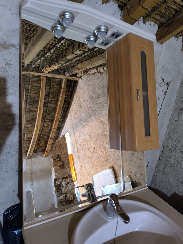 Mueble baño completo: lavabo, grifo, espejo....