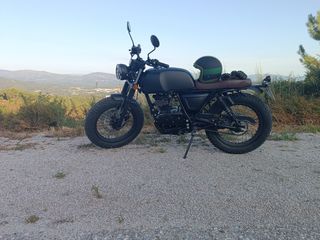 Mutt Akita 125cc Negra