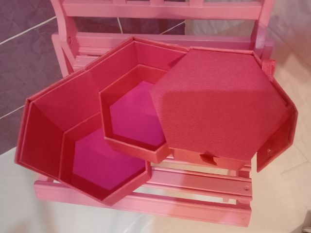 Joyero hexagonal rosa