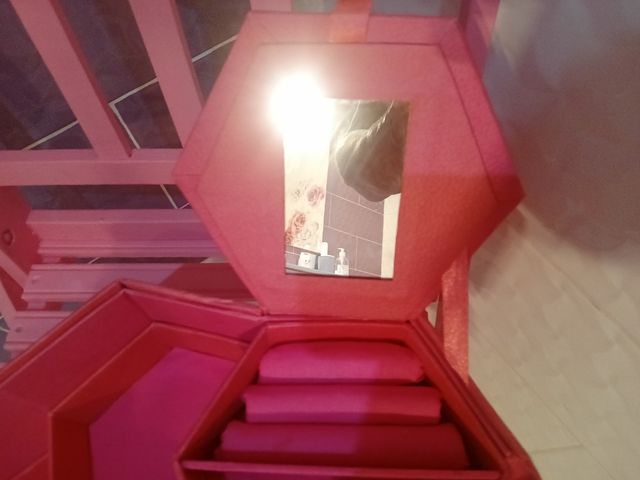 Joyero hexagonal rosa