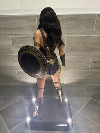 Wonder Woman Prime 1 Studio 1/2