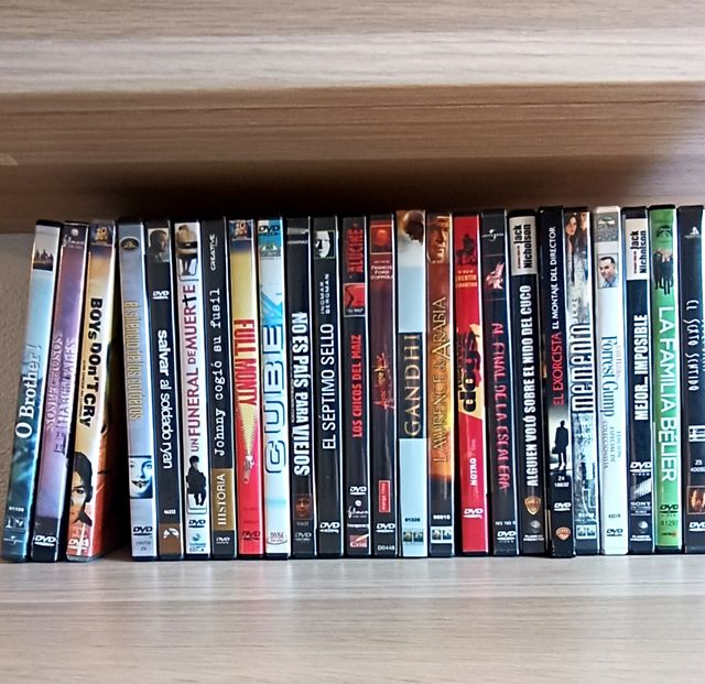 24 Películas DVD - Variadas