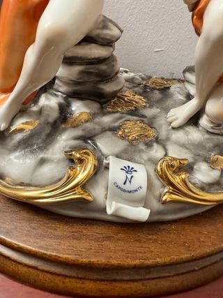 ESPECTACULAR ESCULTURA CAPODIMONTE FIRMADA GELLE