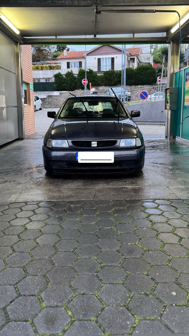 Faróis Seat Ibiza