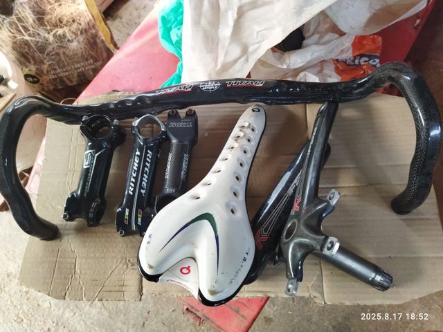 Componentes bici: 3 potencias,sillín, b