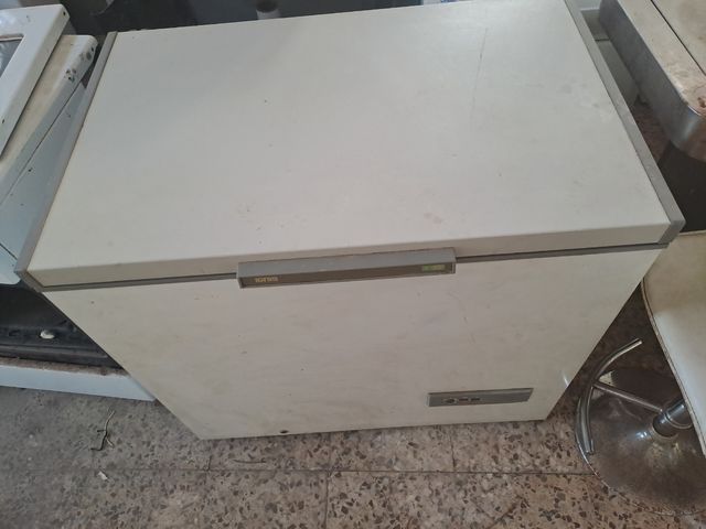 Congelador antiguo Igloo