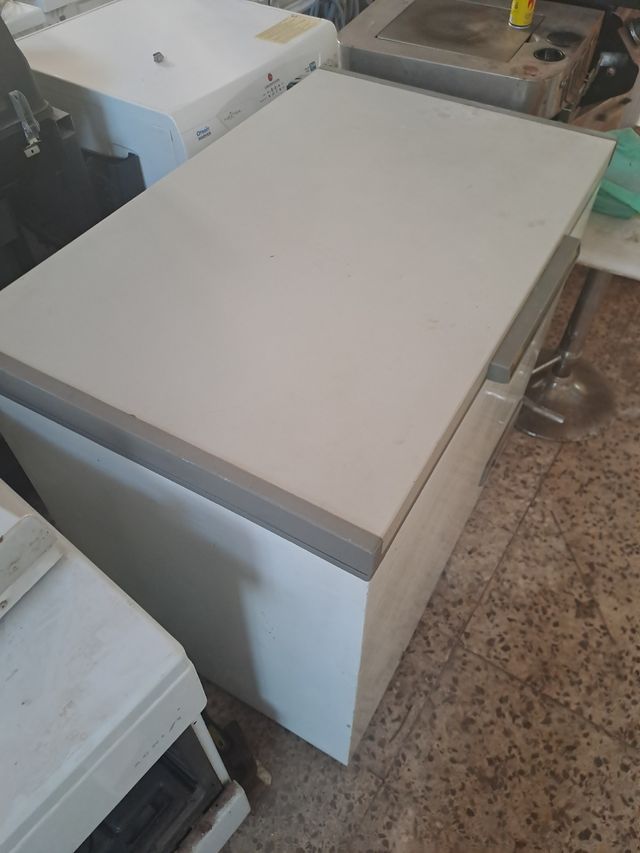 Congelador antiguo Igloo