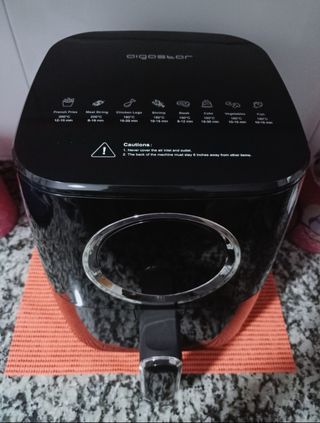 Freidora aire (Airfryer) negra