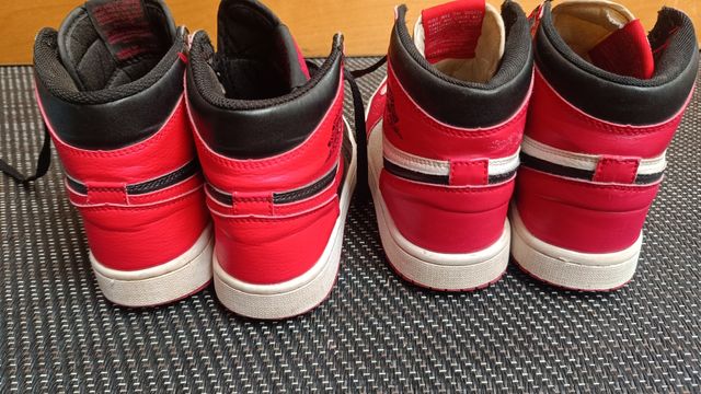 2 Nike Air Jordan 1 Retro High OG