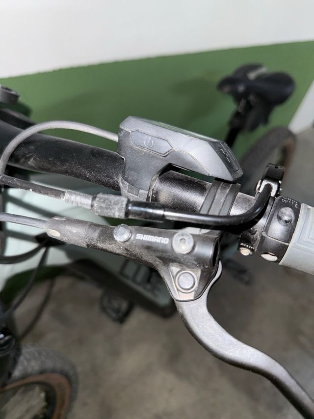 bicicleta eléctrica Cube Stereo Hybrid 120P