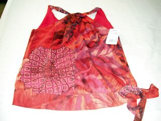 Blusa Nominal forrada, con etiqueta, T/M-L, NUEVA