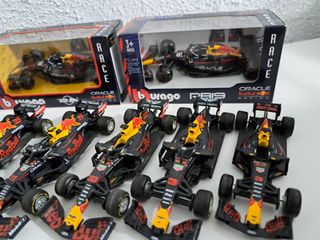 F1 Red Bull Racing - 8 coches escala 1:43