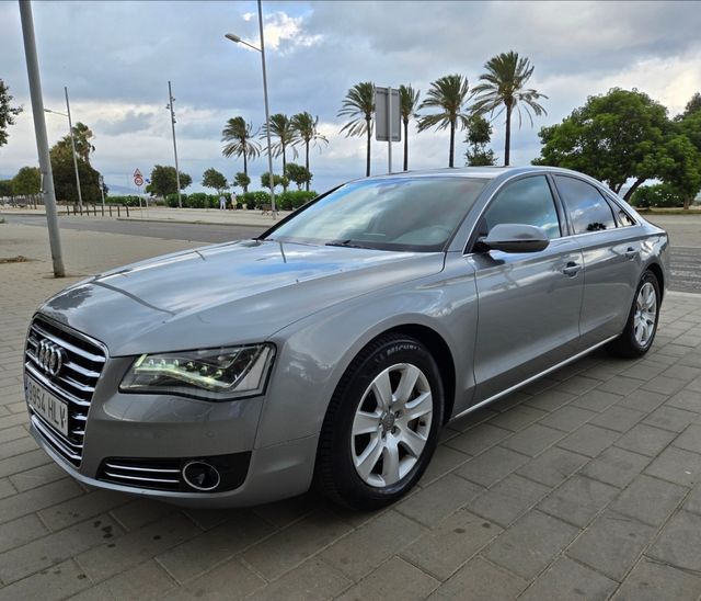 Audi A8 4.2TDI 350CV 2012  NACIONAL  "ÚNICO DUEÑO"