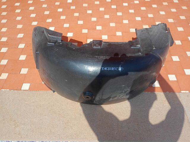 Paso de rueda derecho trasero de SsangYong Kyron