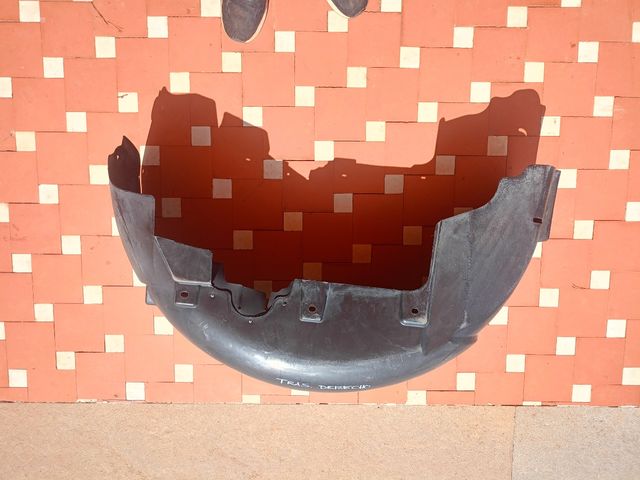 Paso de rueda derecho trasero de SsangYong Kyron