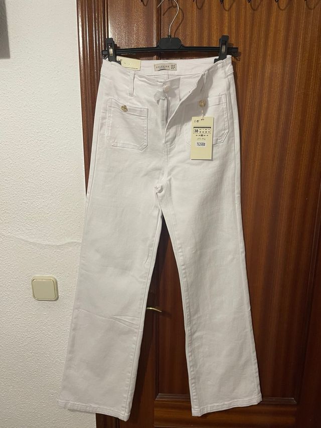 Vaqueros Shein blancos campana talla M