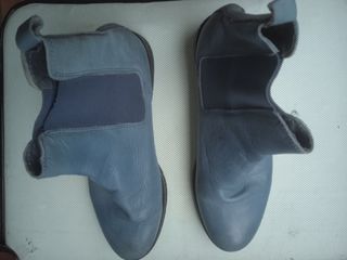 Botines cuero azul -talla 38