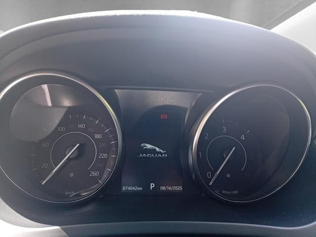 Jaguar E-PACE 2.0D 4WD Auto 110 kW (150 CV)