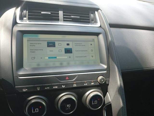 Jaguar E-PACE 2.0D 4WD Auto 110 kW (150 CV)
