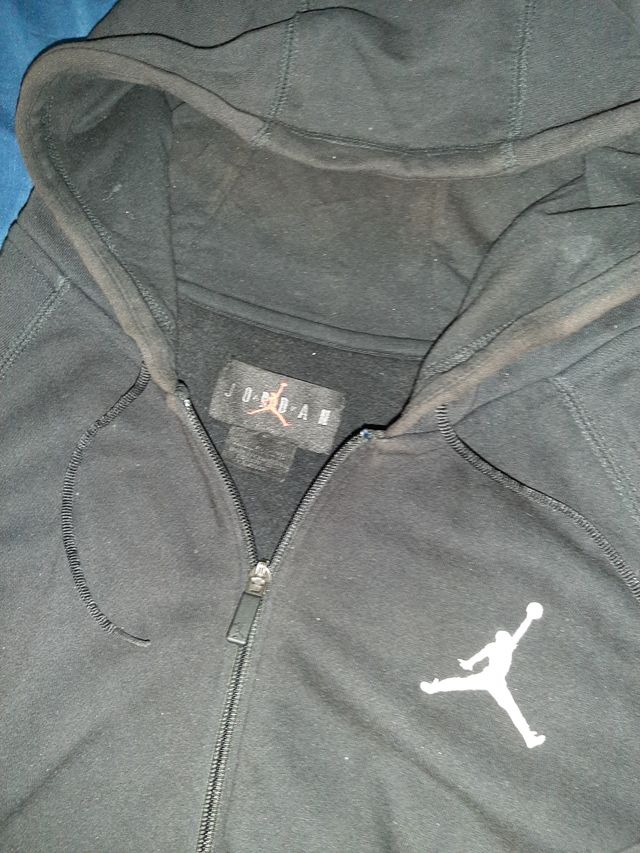 Chaqueta Jordan negra c/cremallera