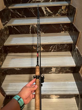 Caña Pesca Bass Tournament
Carrete Arcon fd 2000