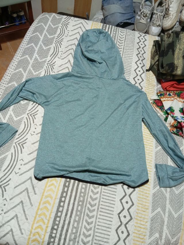 Sudadera con capucha verde agua