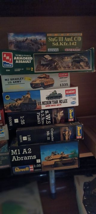 Modelli carri armati 1:35 7 kit integri in tutto