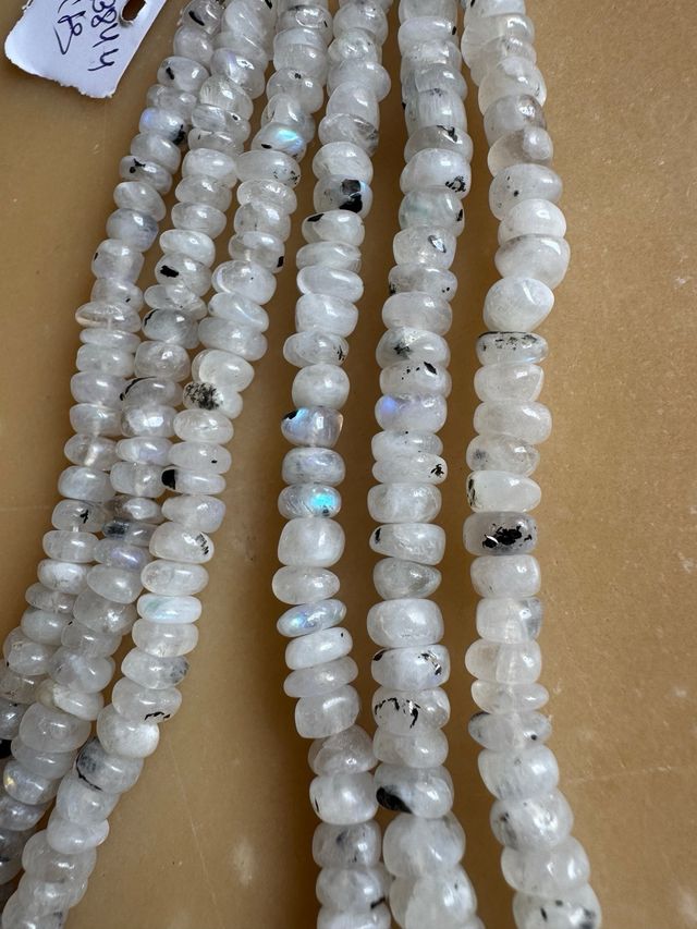 Collana Indiana a 3 fili in Pietra di Luna 