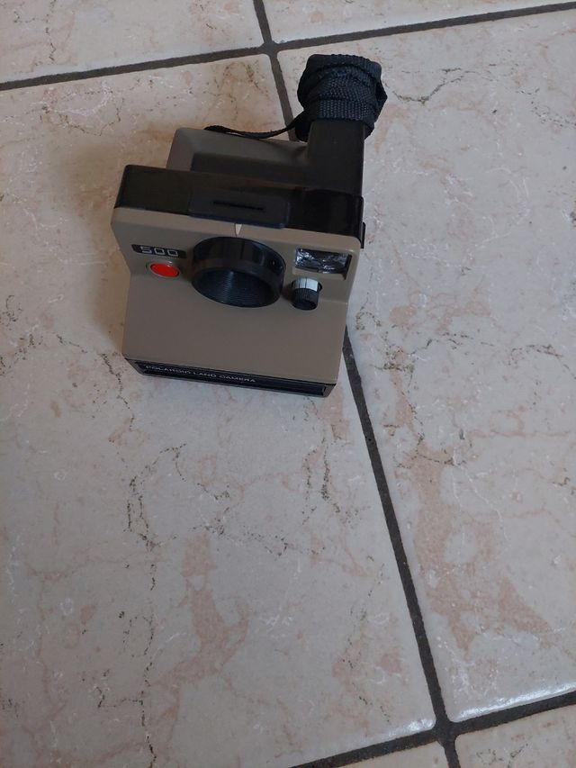 Macchina fotografica per foto istantanee anni 60