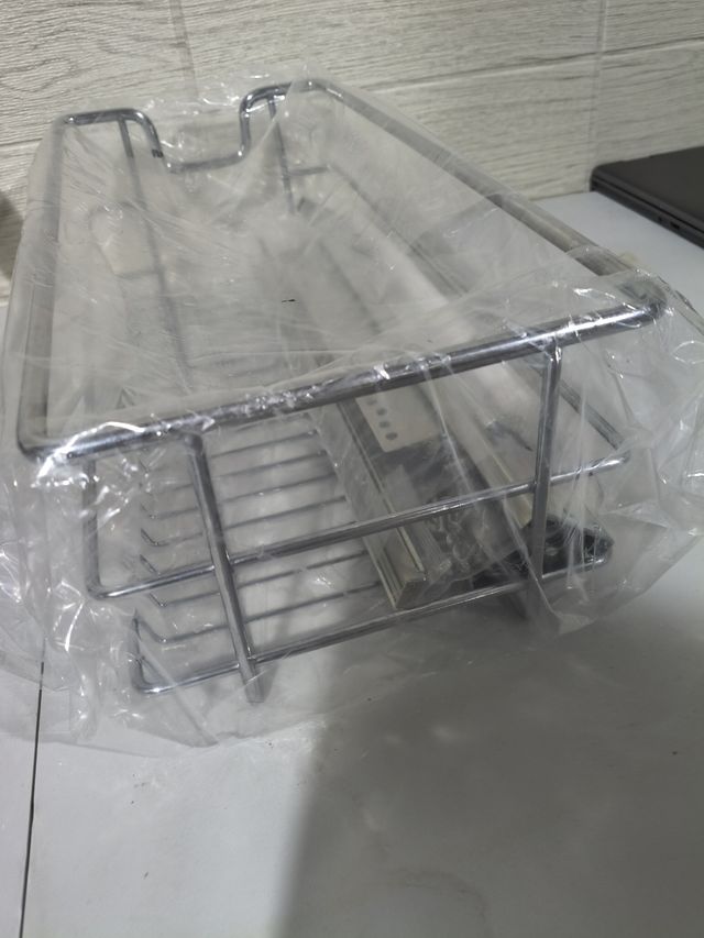 Cesta  deslizante metálica para cocina  escurridor