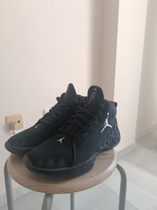 Zapatillas Jordan negras