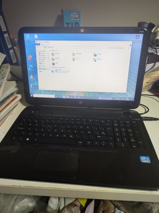 Portátil HP 15-b128es Negro