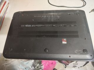 Portátil HP 15-b128es Negro