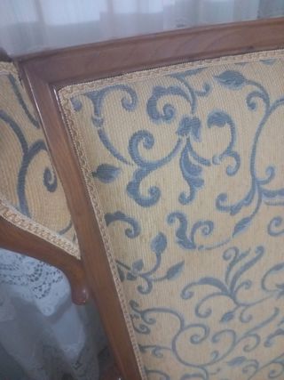 Poltrone imbottite retrò (coppia)