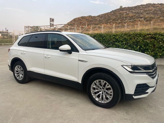 Volkswagen Touareg 2020, foto 4