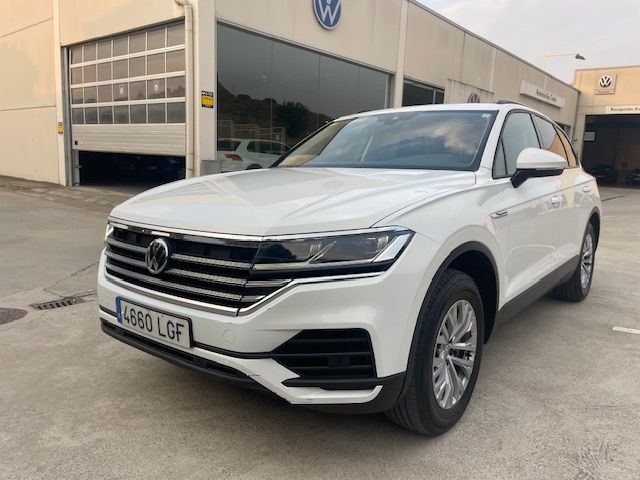 Volkswagen Touareg 2020, foto 2