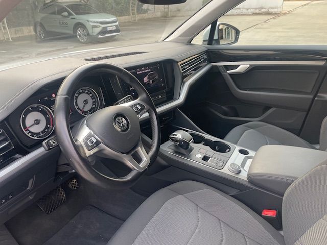 Volkswagen Touareg 2020, foto 11