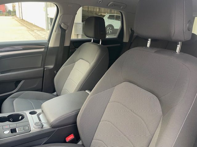 Volkswagen Touareg 2020, foto 21