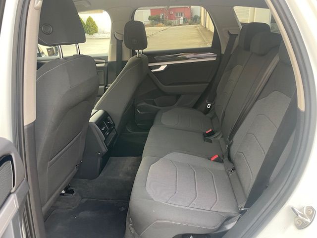 Volkswagen Touareg 2020, foto 22