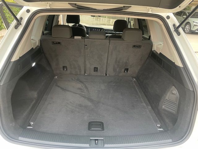 Volkswagen Touareg 2020, foto 24
