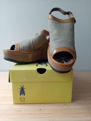 Fly London T38