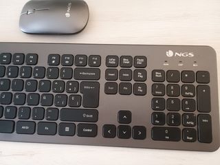 Teclado y ratón NGS - Gris oscuro