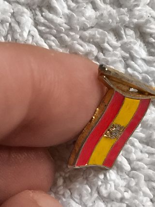 INSIGNIA DE IMPERDIBLE BANDERA DE ESPAÑA 