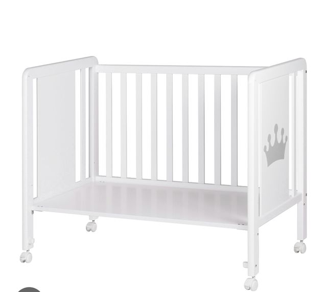 Cuna bebé blanca