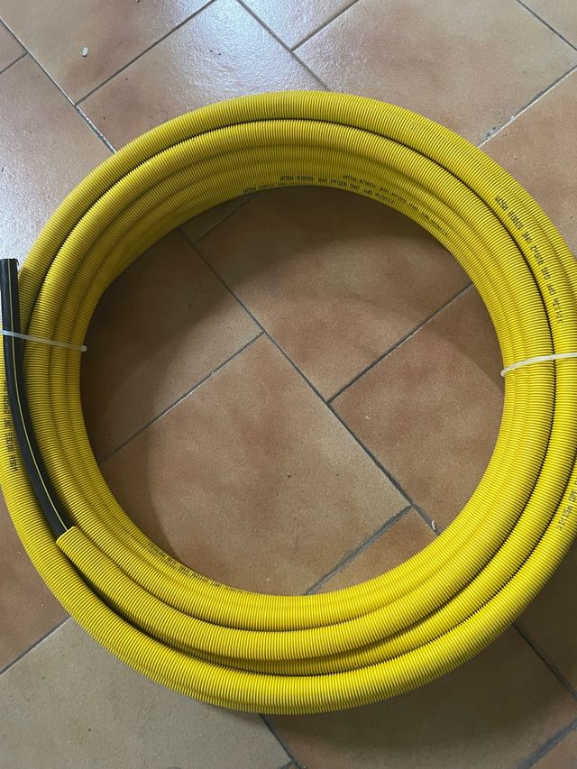 Tubo multicapa gas: Rollo + Barra