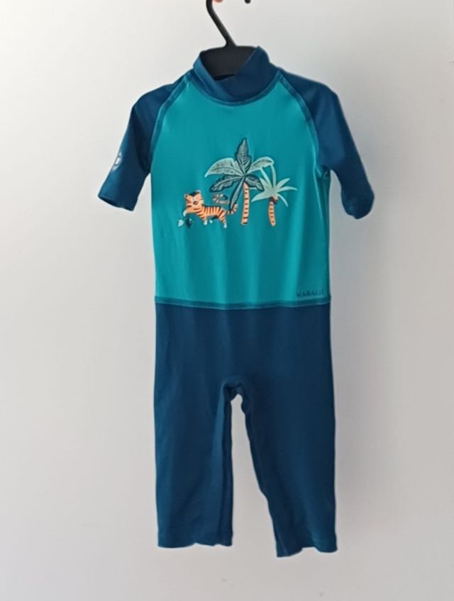 Neopreno bebé 6-9m. A estrenar