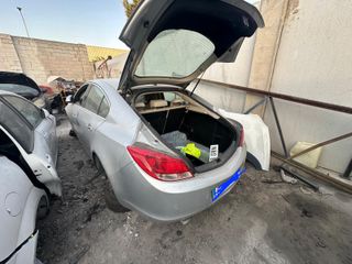Opel Insignia 2.0DCI 2008 - Piezas