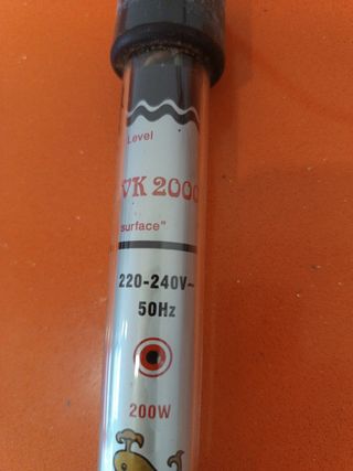 Carcasa filtro más calentador acuario