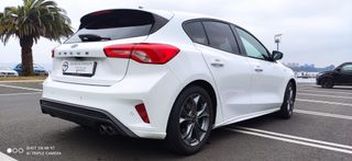 Ford Focus st line 